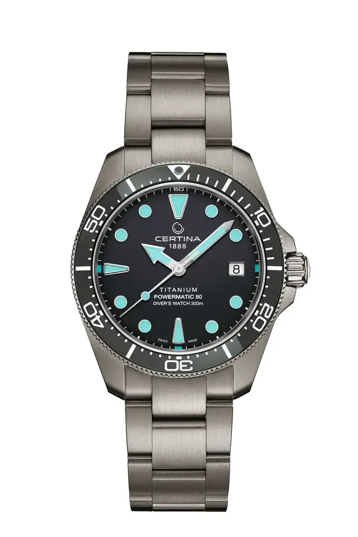 Ds Action Diver