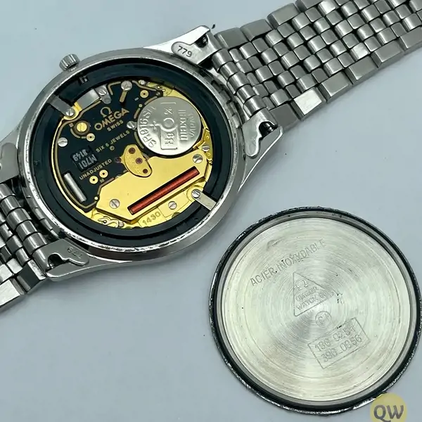 Quartz Chronograph Overhaul Service | OMEGA
